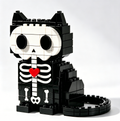 Spooky-Sweet Skeleton Cat Brick Kit 🖤❤️🐾 | Halloween Gothic Building Block Display for Bedroom, Office, Bookshelf & Home Aesthetic Styling